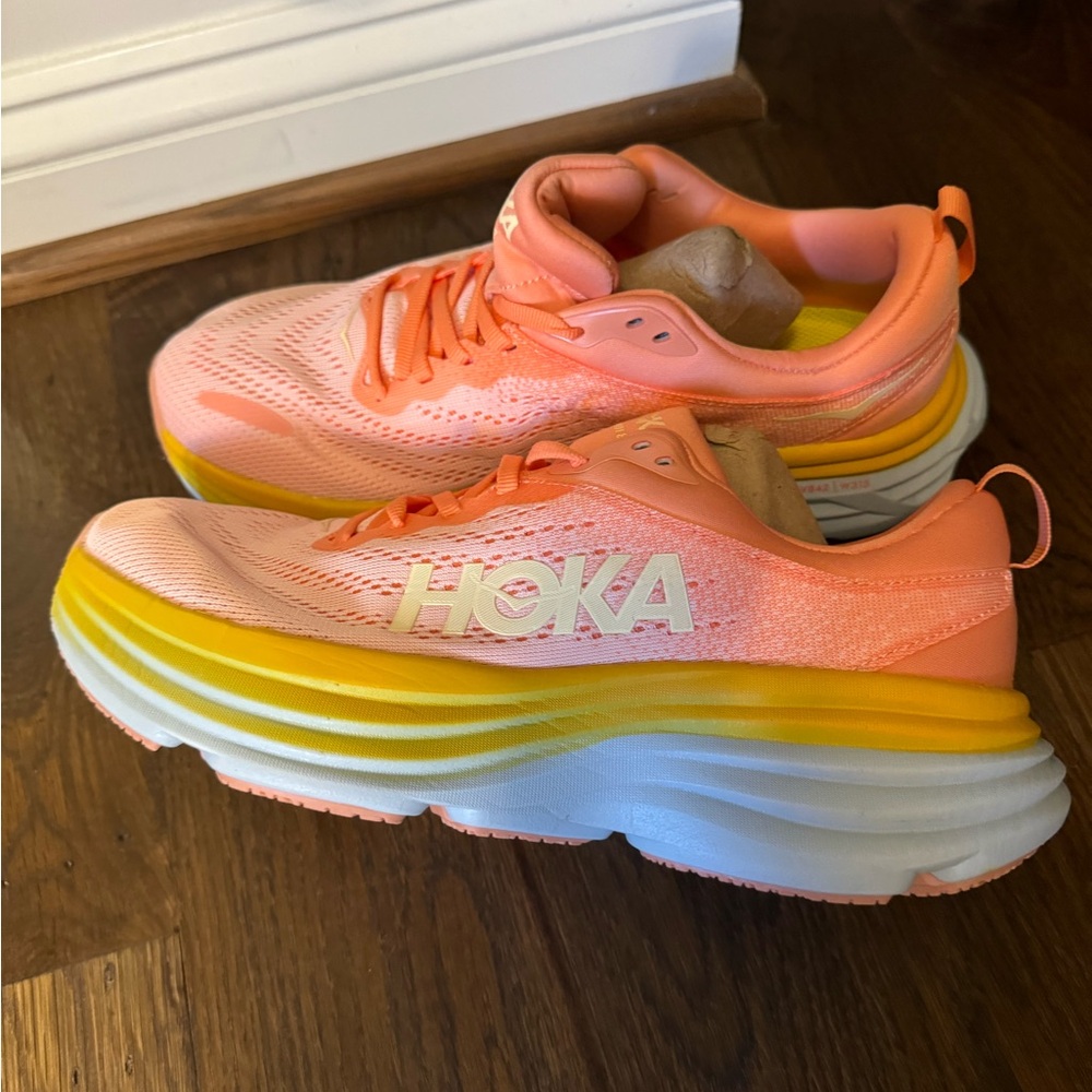 HOKA Bondi 8